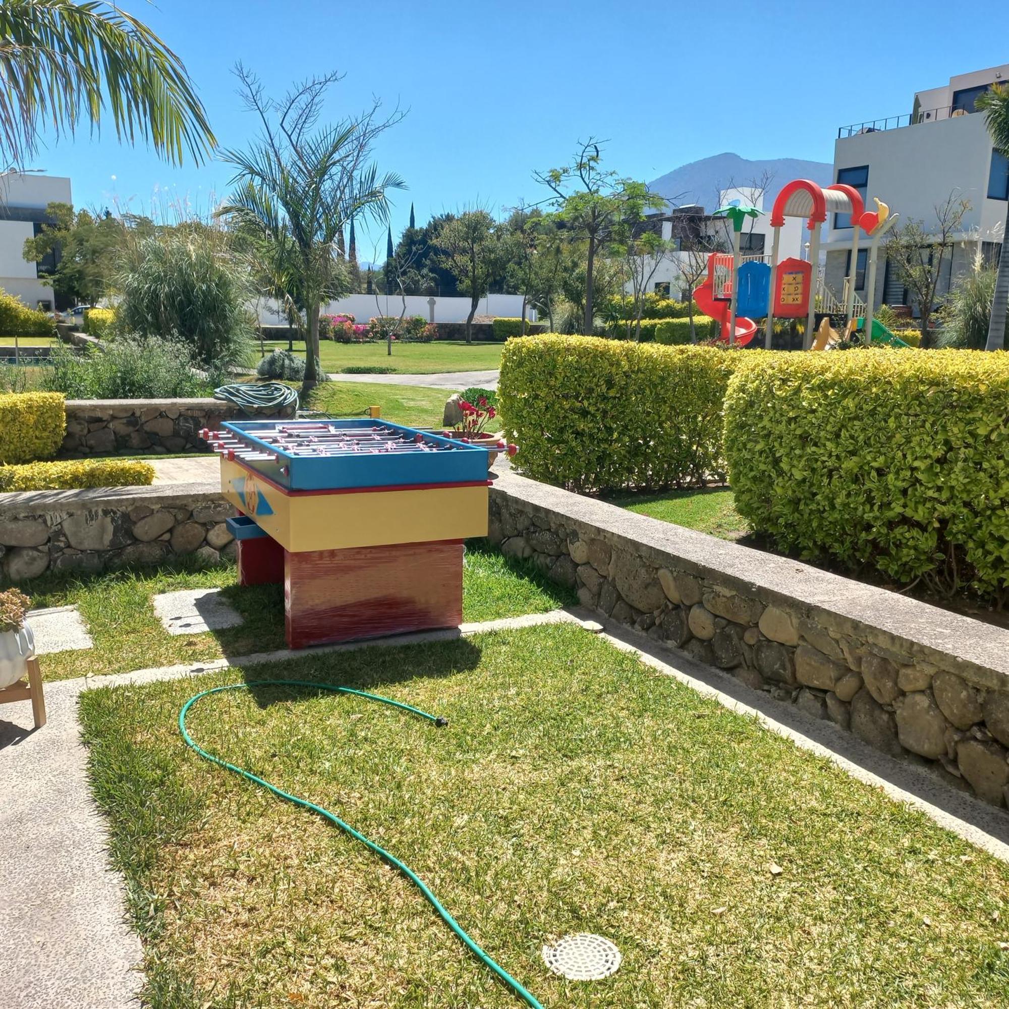 Hermosa Casa En Orilla Del Lago -Zona De Villedos- San Cristobal Zapotitlan Extérieur photo